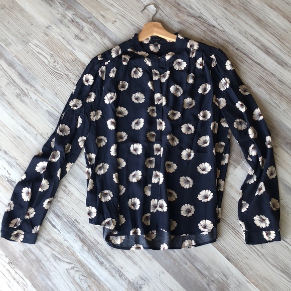 Ann Taylor Tops - Ann Taylor Floral Print Blouse